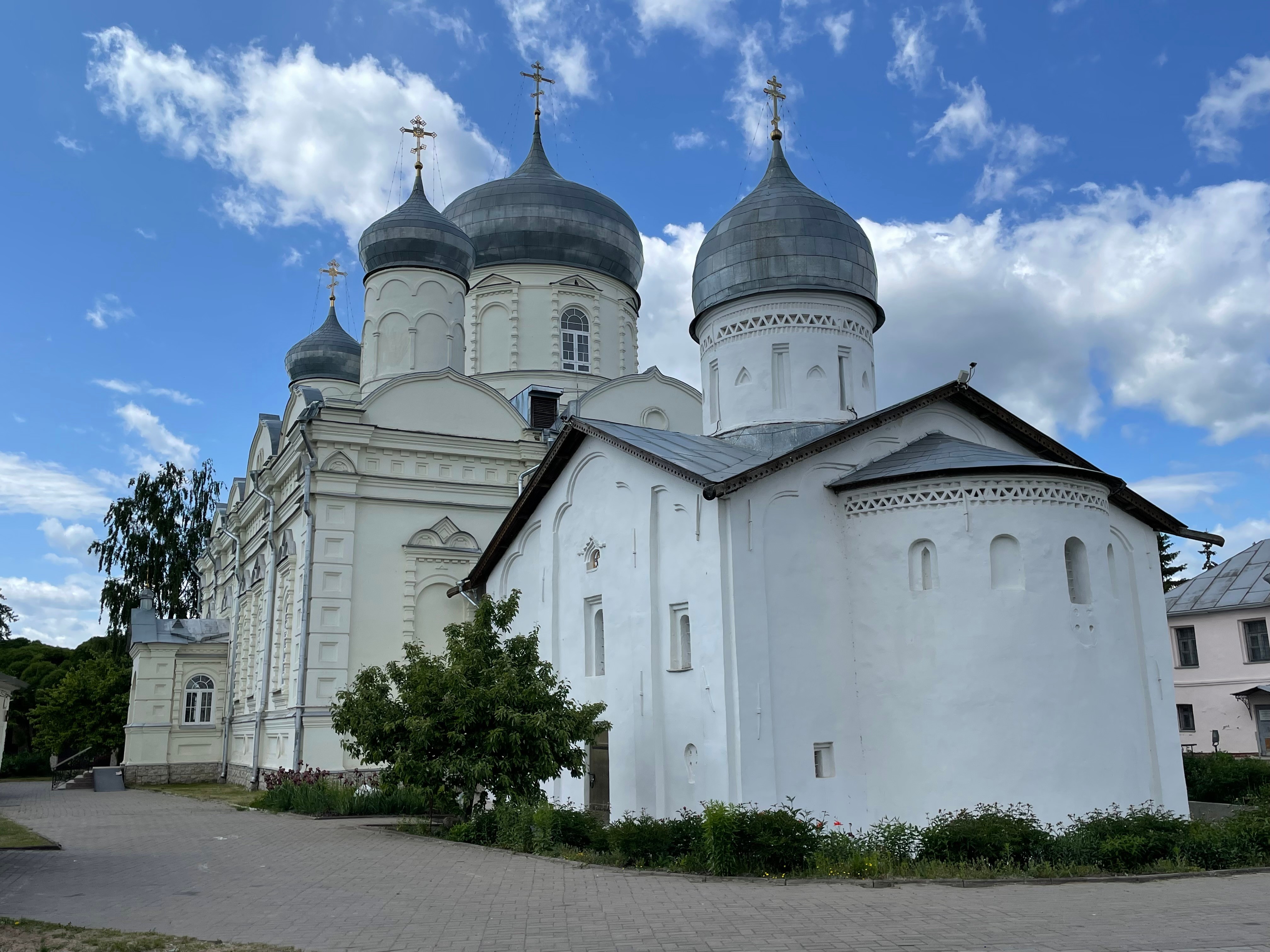 Новгород